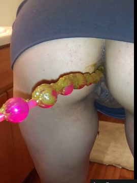 Poopy Anal Beads Porn - Pulling Out Wife's Dirty Anal Beads On Live Scat Webcam - FreshScat.com
